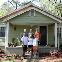 Hands On Athens volunteers