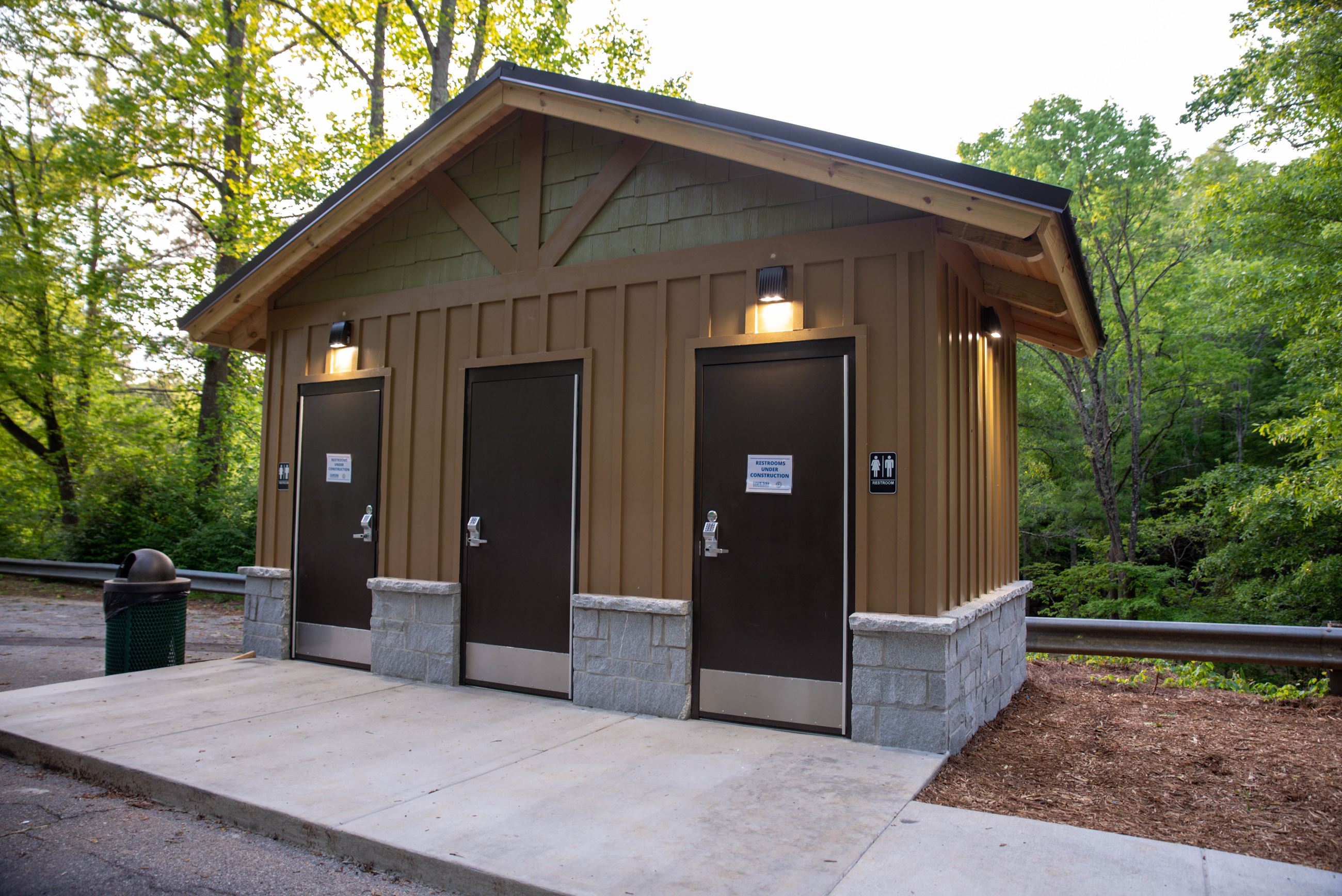 ben-burton-restrooms